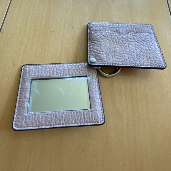 EXPRESS SLIM CREDIT CARD KEYRING NWT - Picture 6 of 7